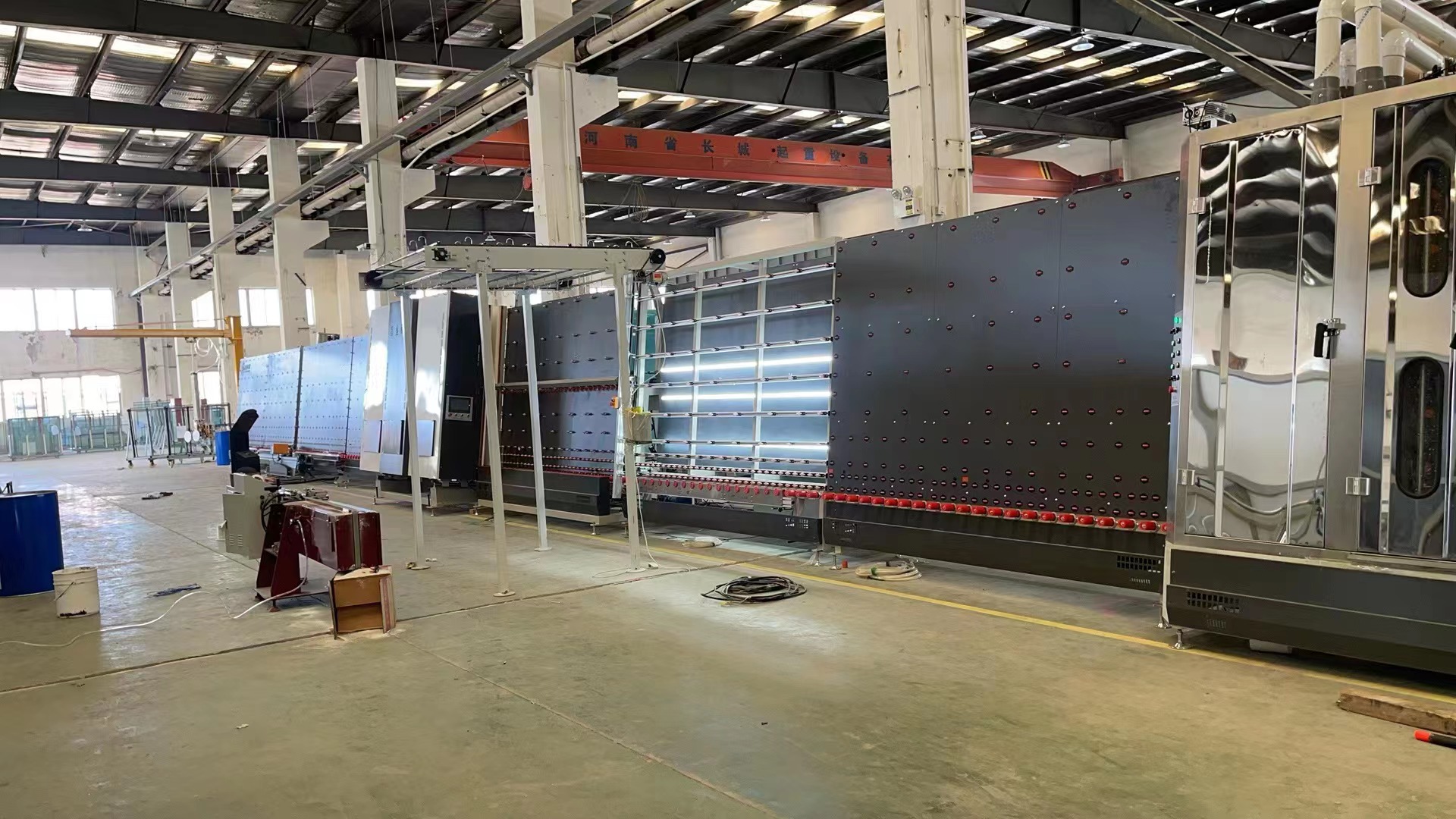 鋁合金門窗設(shè)備檢驗的內(nèi)容有哪些?